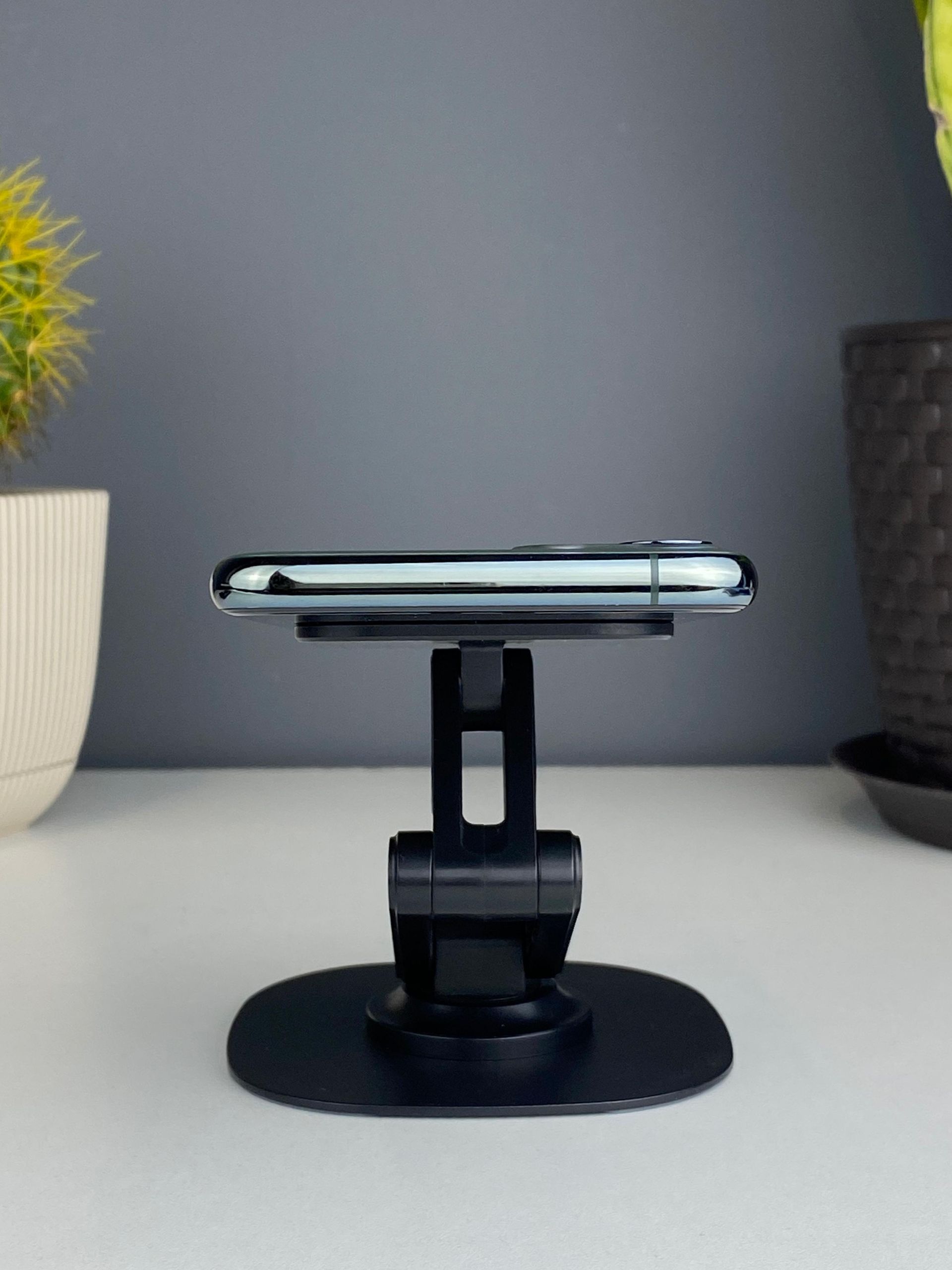 Apple iPhone 11 Pro  64GB - фото_3